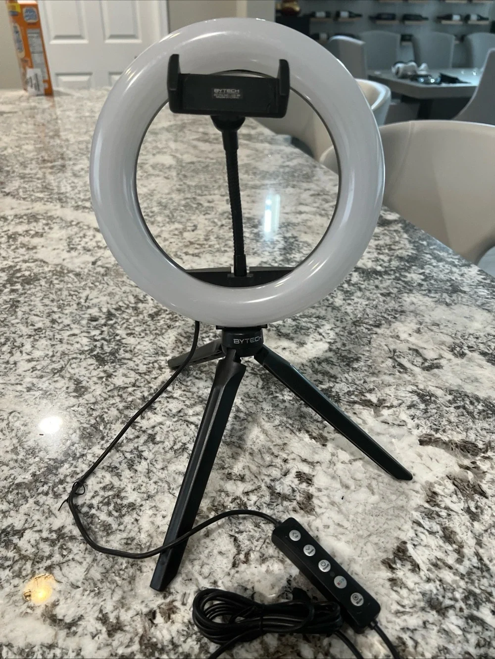 BYTECH Multicolor Ring light 8” Dia. 12W Universal Phone holder BY-PG-MC-102-BK